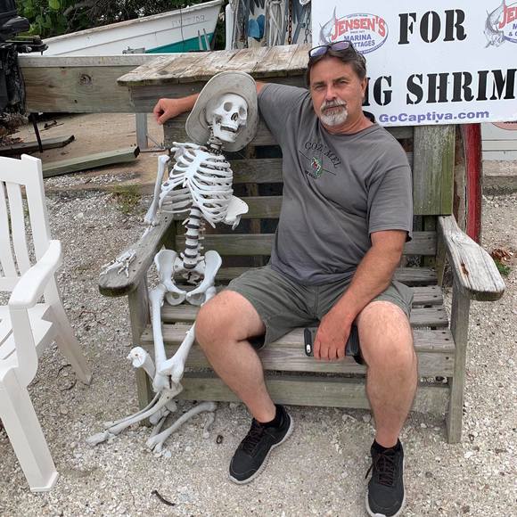 Meet your Posher, Keith - Picture 1 of 1